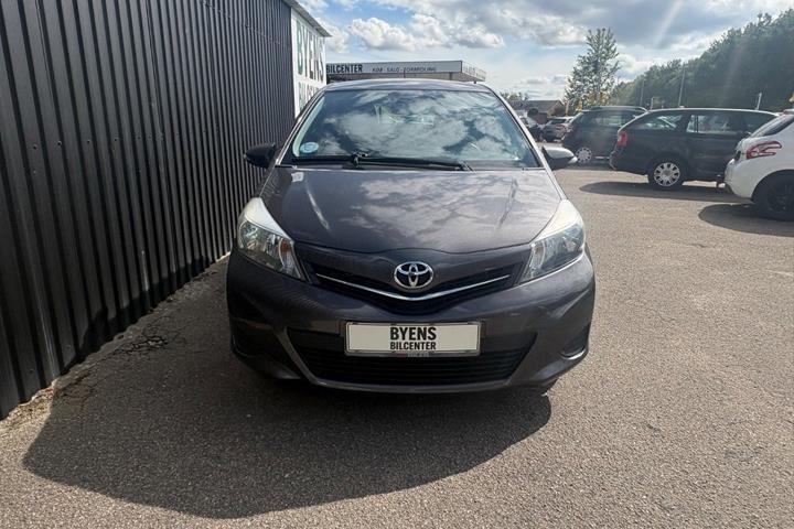 undefined Toyota Yaris fra 2012