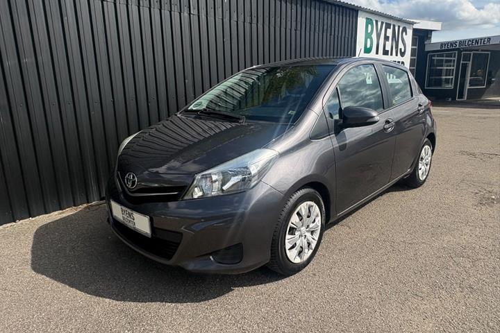 undefined Toyota Yaris fra 2012