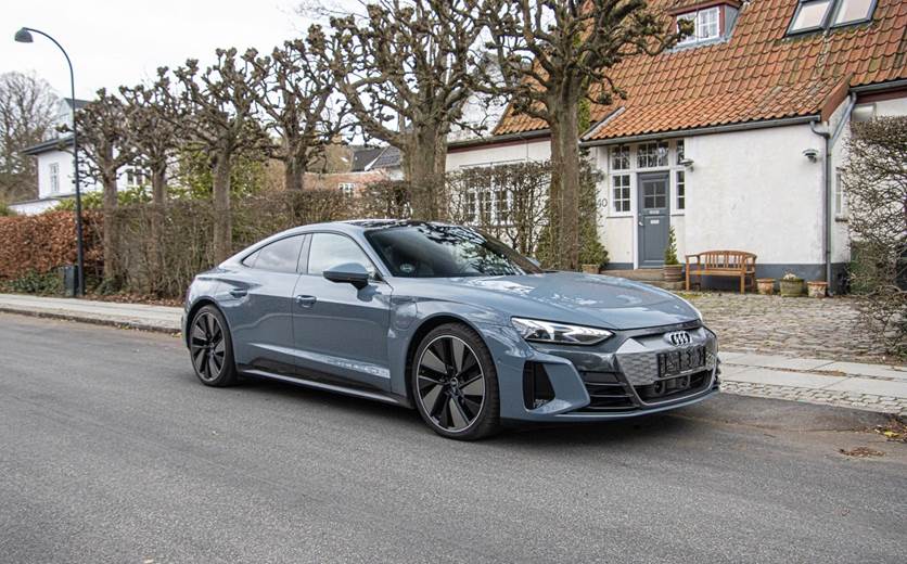 Audi e-tron GT quattro