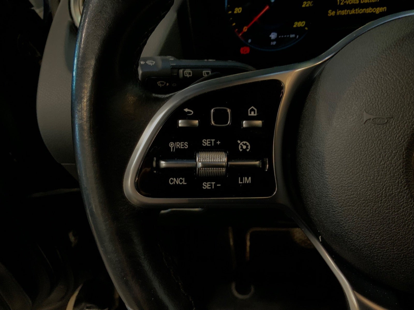 Sort Mercedes GLA200 fra 2021