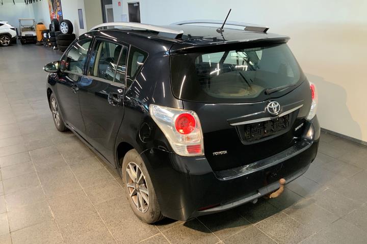 Sort Toyota Verso fra 2014