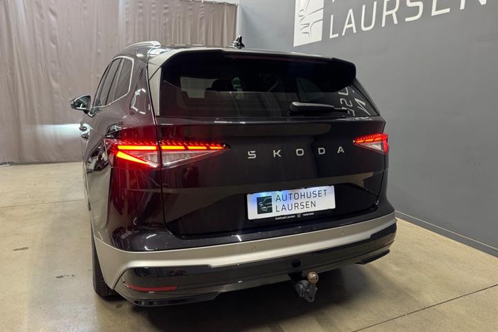 Sort Skoda Enyaq fra 2026