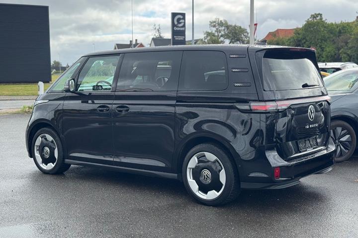 Sort VW ID.Buzz fra 2024