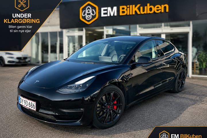 undefined Tesla Model 3 fra 2022