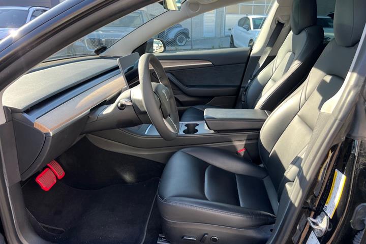 undefined Tesla Model 3 fra 2022