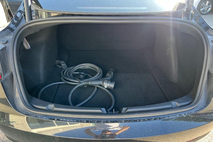 undefined Tesla Model 3 fra 2022