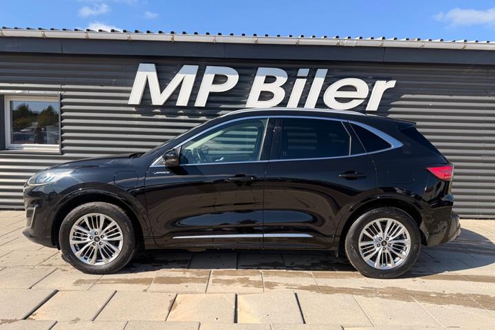 Sort Ford Kuga fra 2022