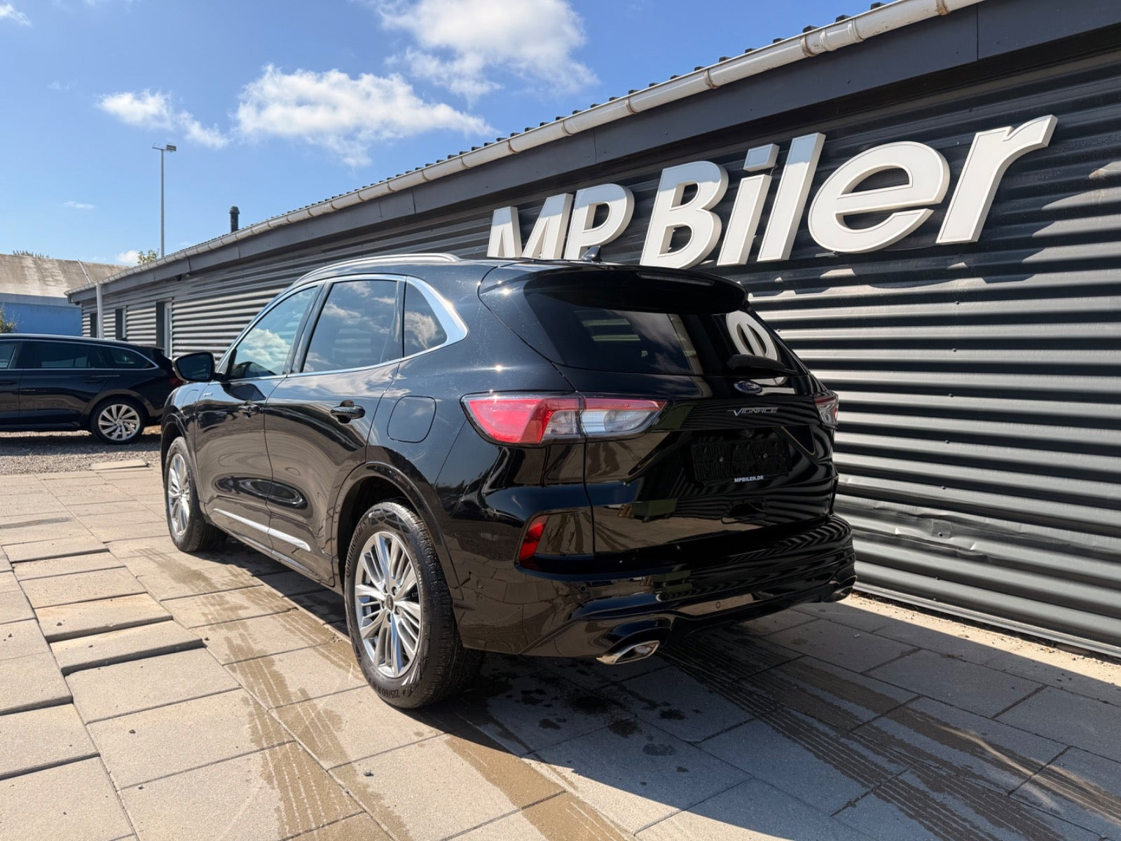 Sort Ford Kuga fra 2022