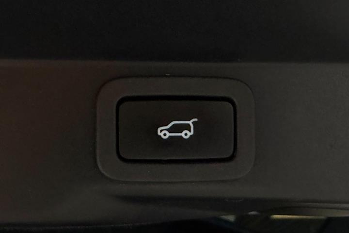Grå Land Rover Range Rover sport fra 2019