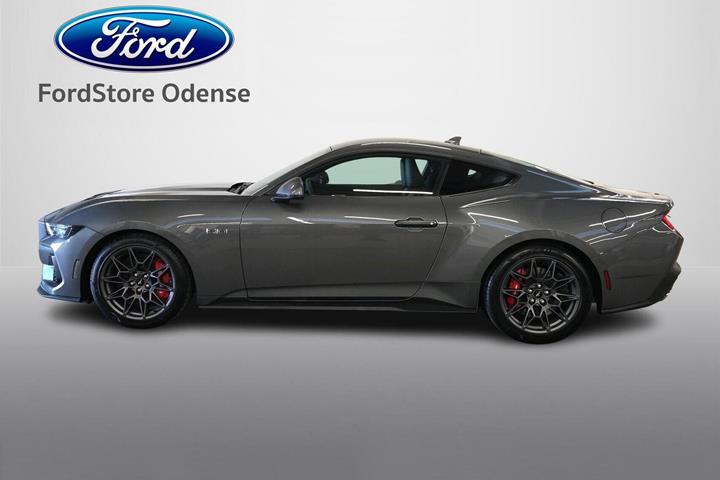 Grå Ford Mustang fra 2025