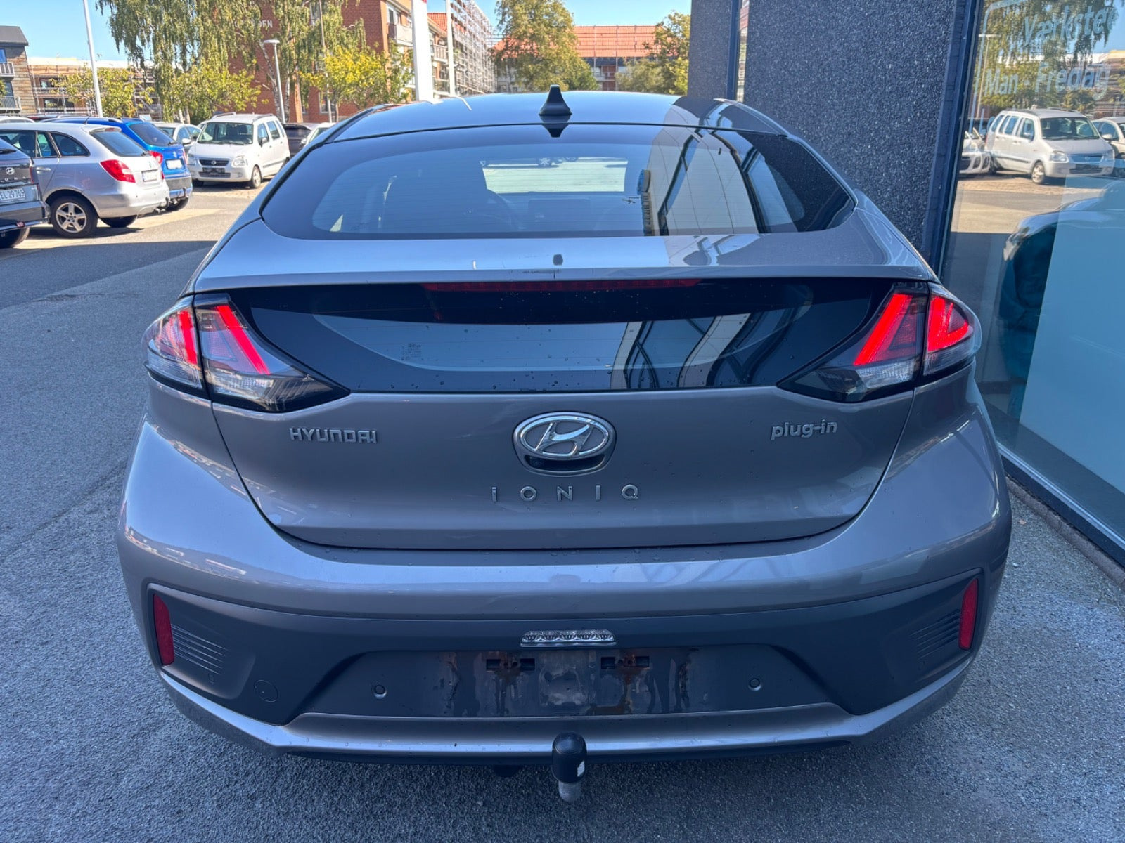 Sølv Hyundai Ioniq fra 2020