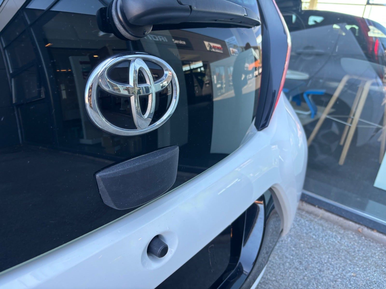 Hvid Toyota Aygo fra 2019