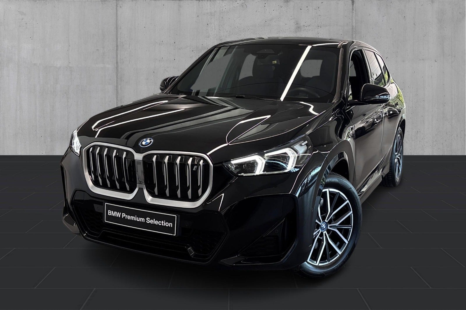 BMW iX1 xDrive30 M-Sport