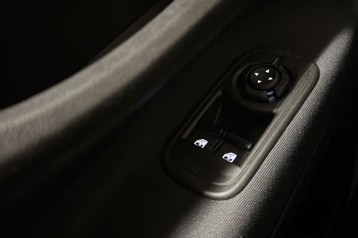 Hvid Fiat 500e fra 2023