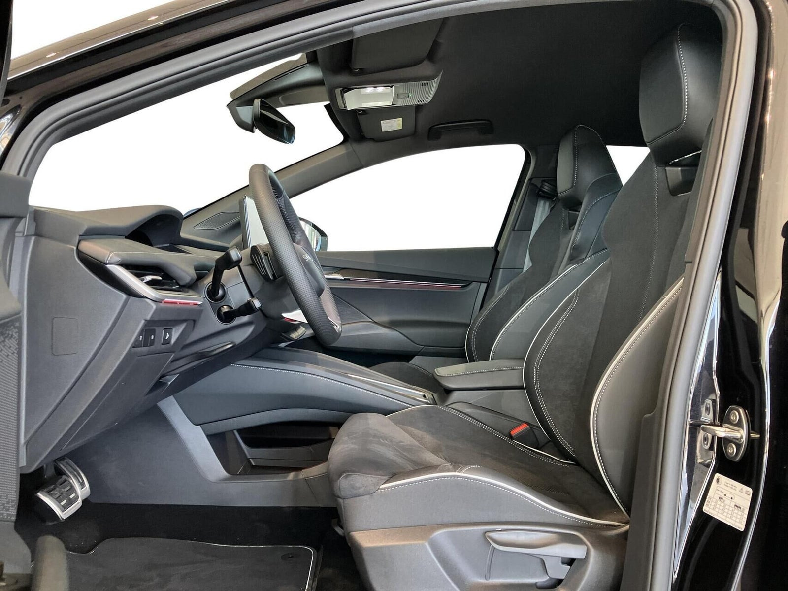 Sort Skoda Elroq fra 2026