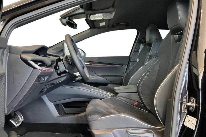 Sort Skoda Elroq fra 2026