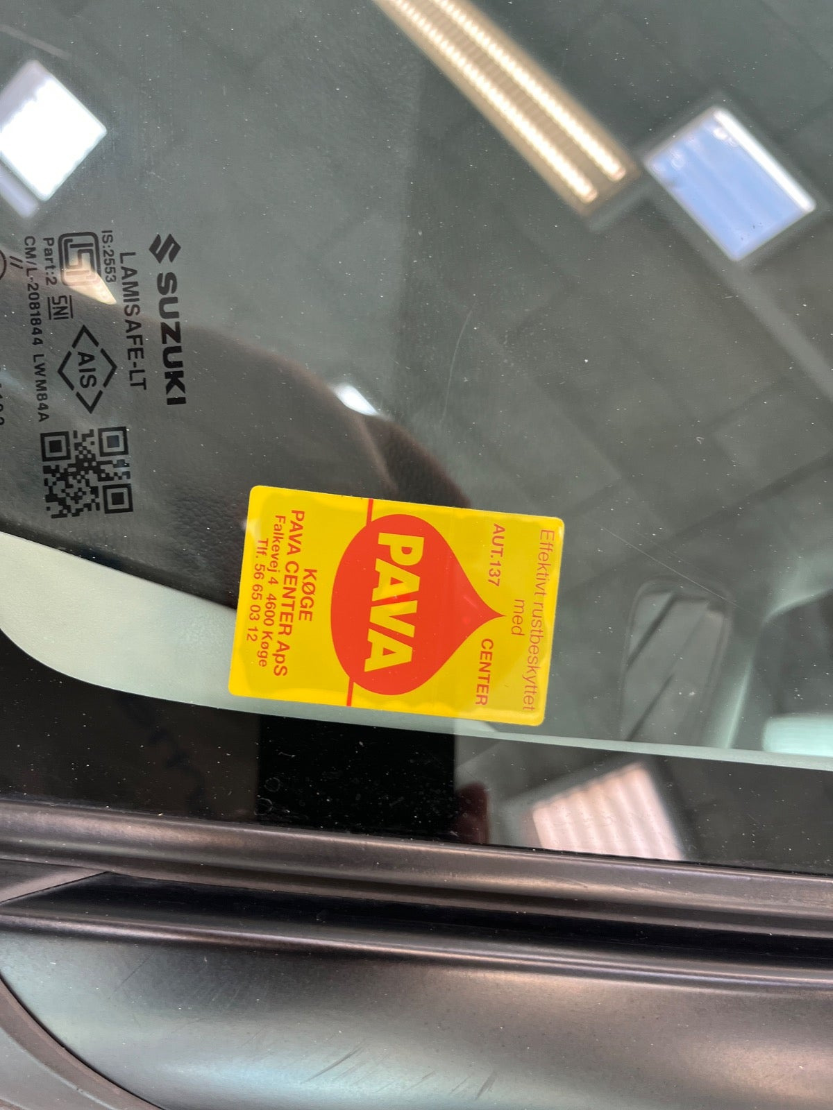 Grå Suzuki Baleno fra 2020