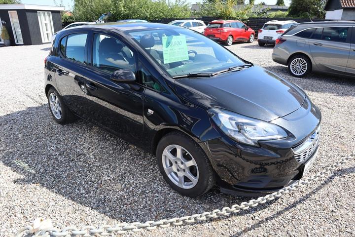 Sort Opel Corsa fra 2015
