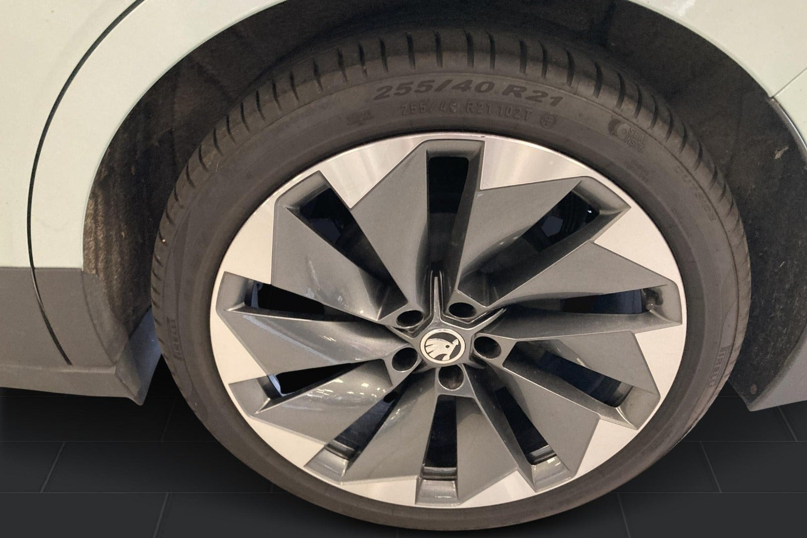 Grøn Skoda Enyaq fra 2021