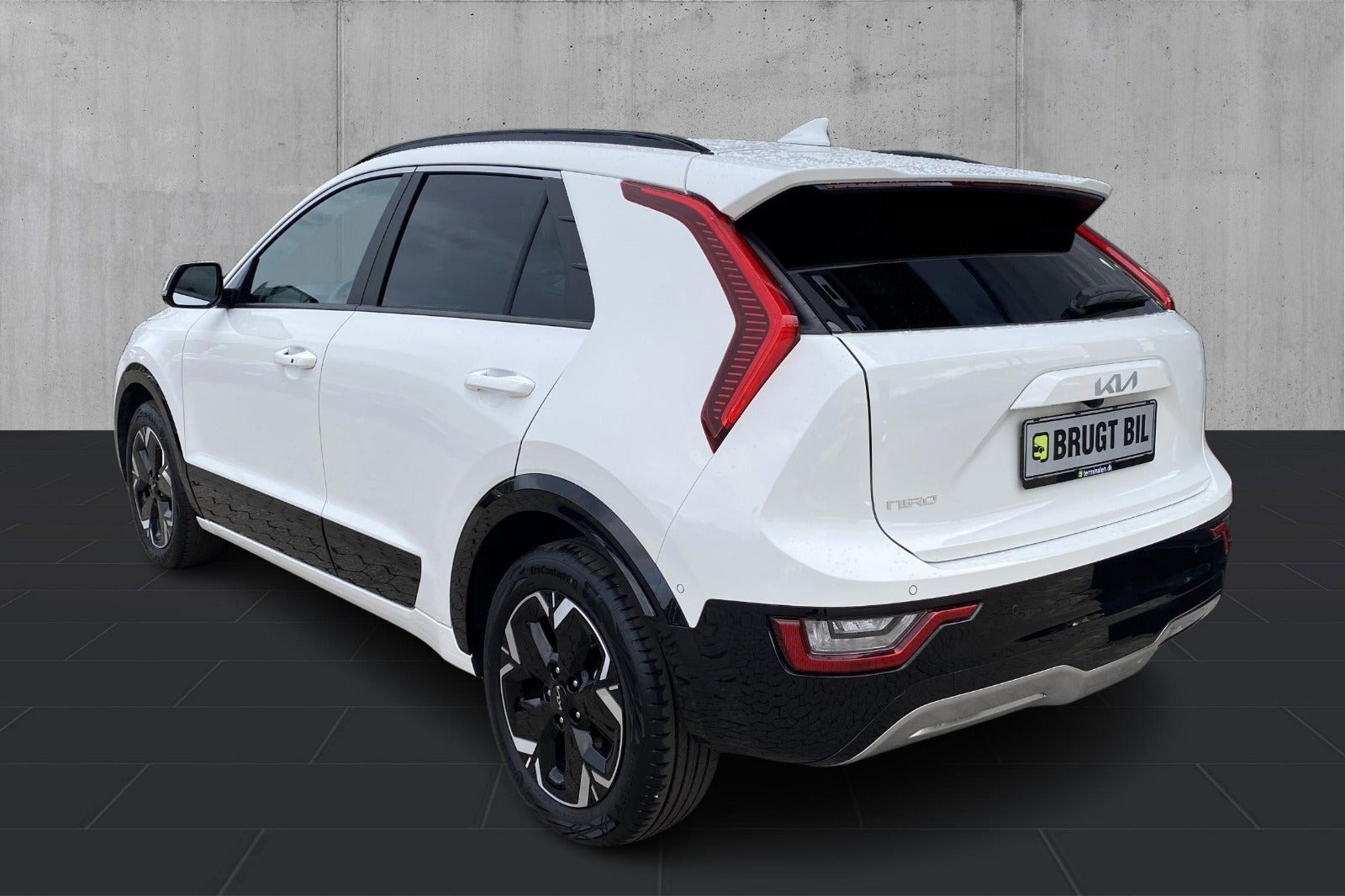 Hvid Kia Niro fra 2025