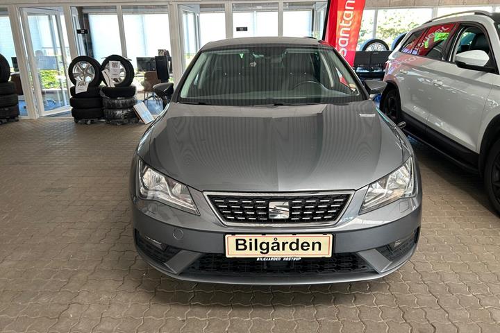Grå Seat Leon fra 2017