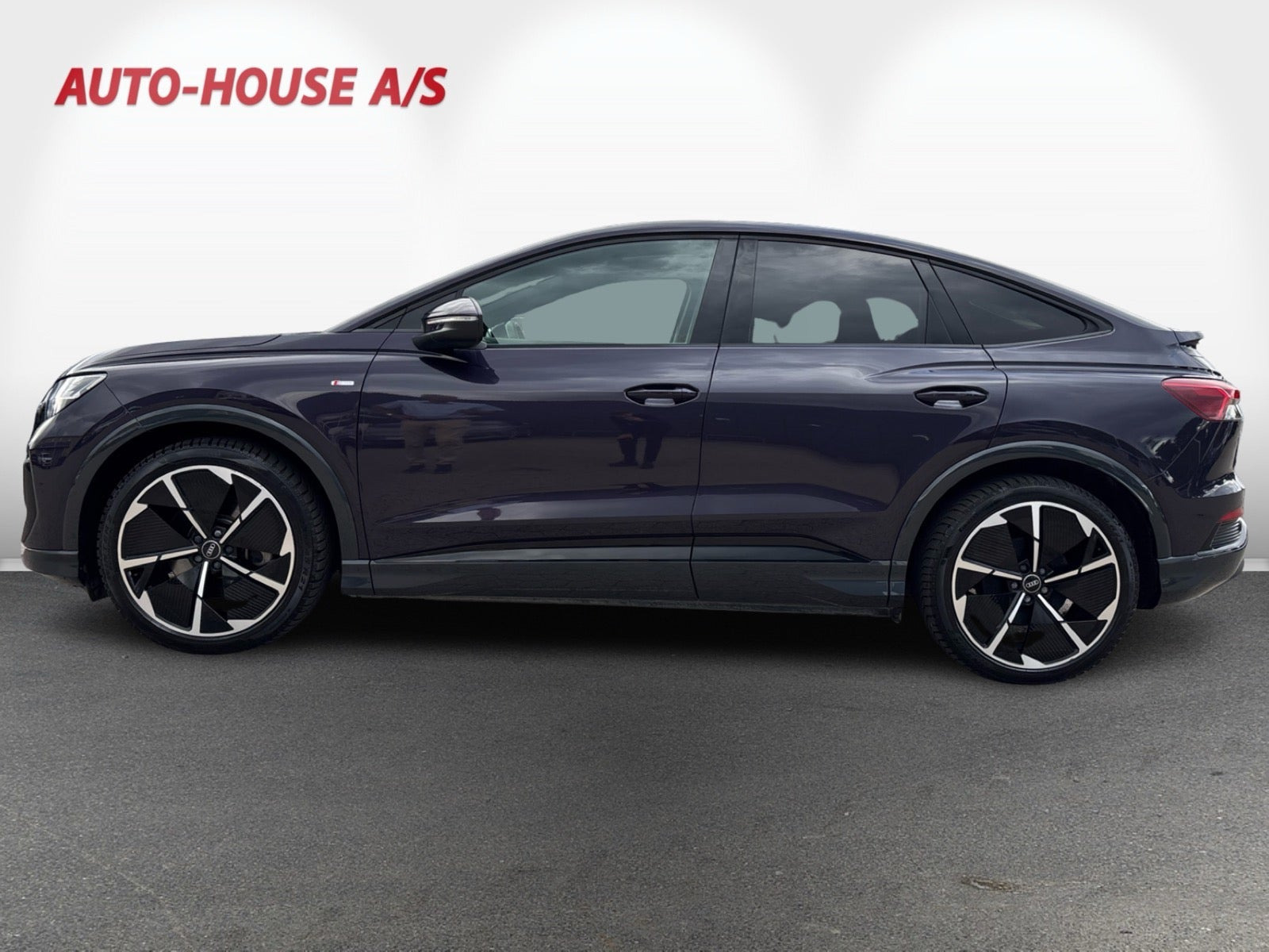 Lilla Audi Q4 e-tron fra 2025