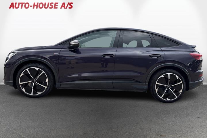 Lilla Audi Q4 e-tron fra 2025