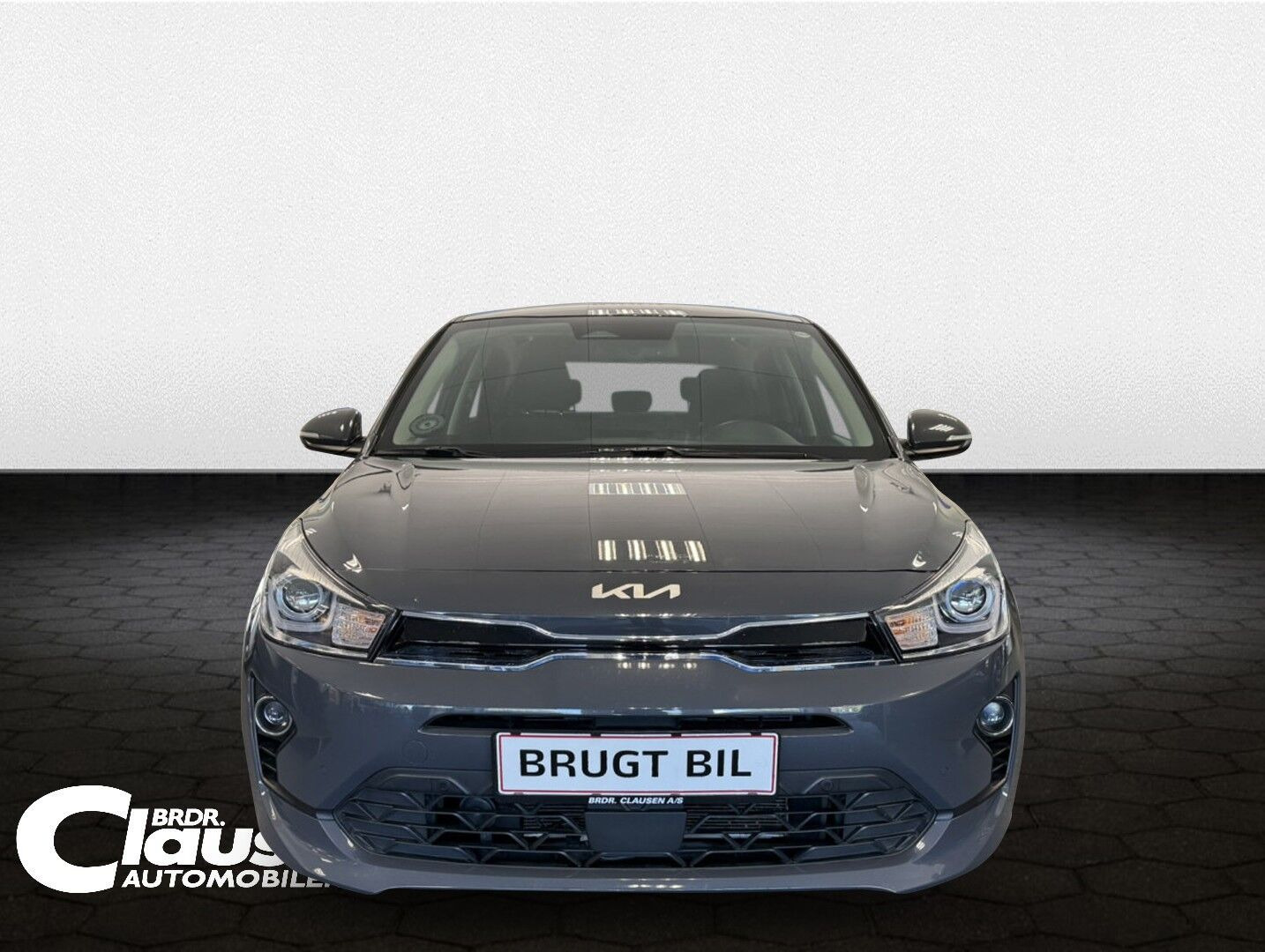 Grå Kia Rio fra 2023