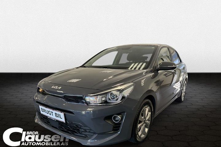 Grå Kia Rio fra 2023