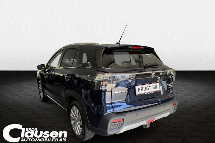 Blå Suzuki S-Cross fra 2022