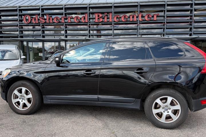 Sort Volvo XC60 fra 2012