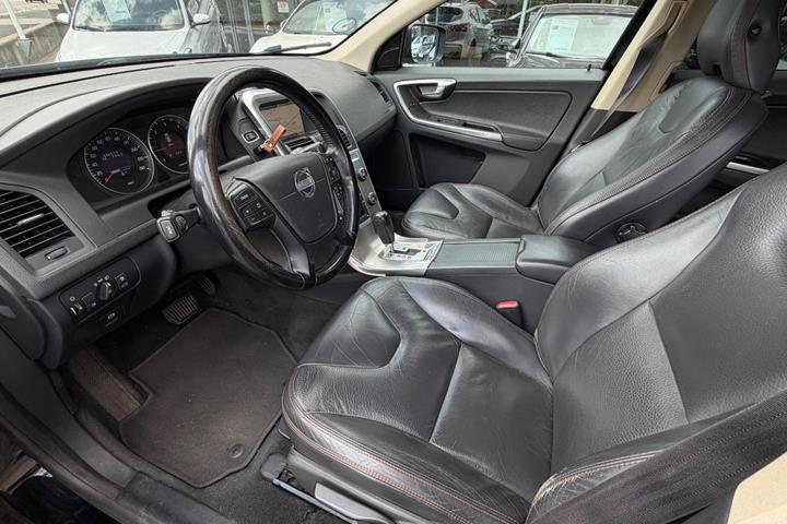 Sort Volvo XC60 fra 2012