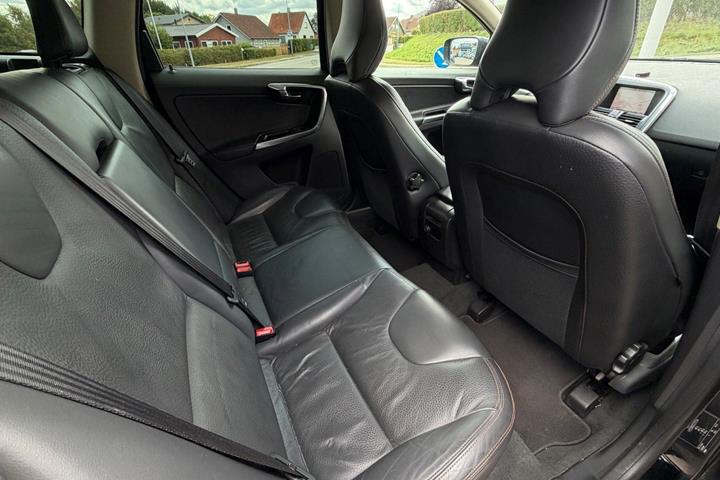 Sort Volvo XC60 fra 2012