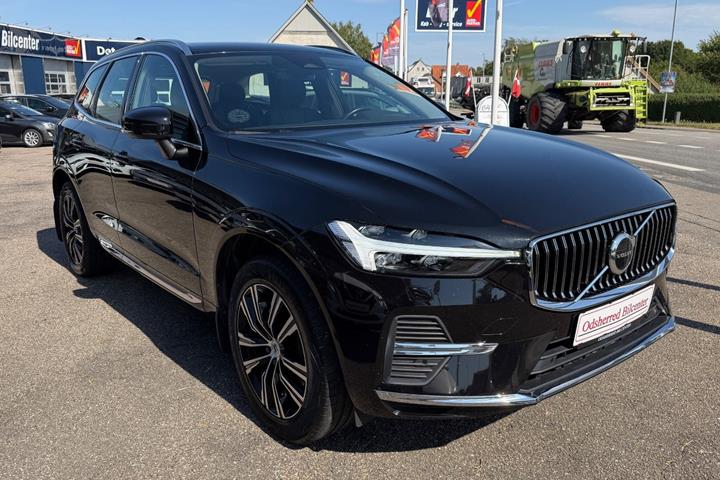 Sort Volvo XC60 fra 2022