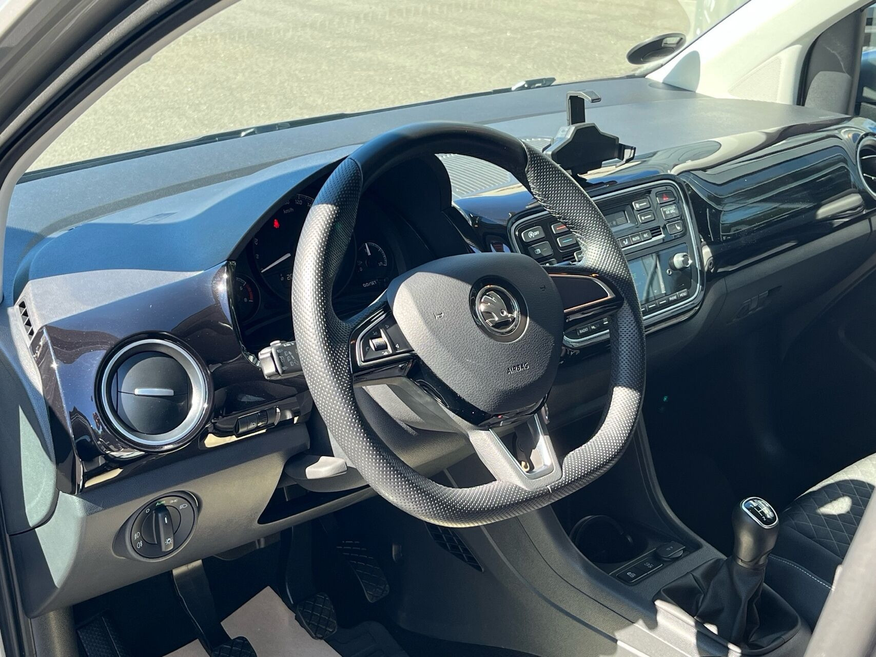 Sølv Skoda Citigo fra 2019
