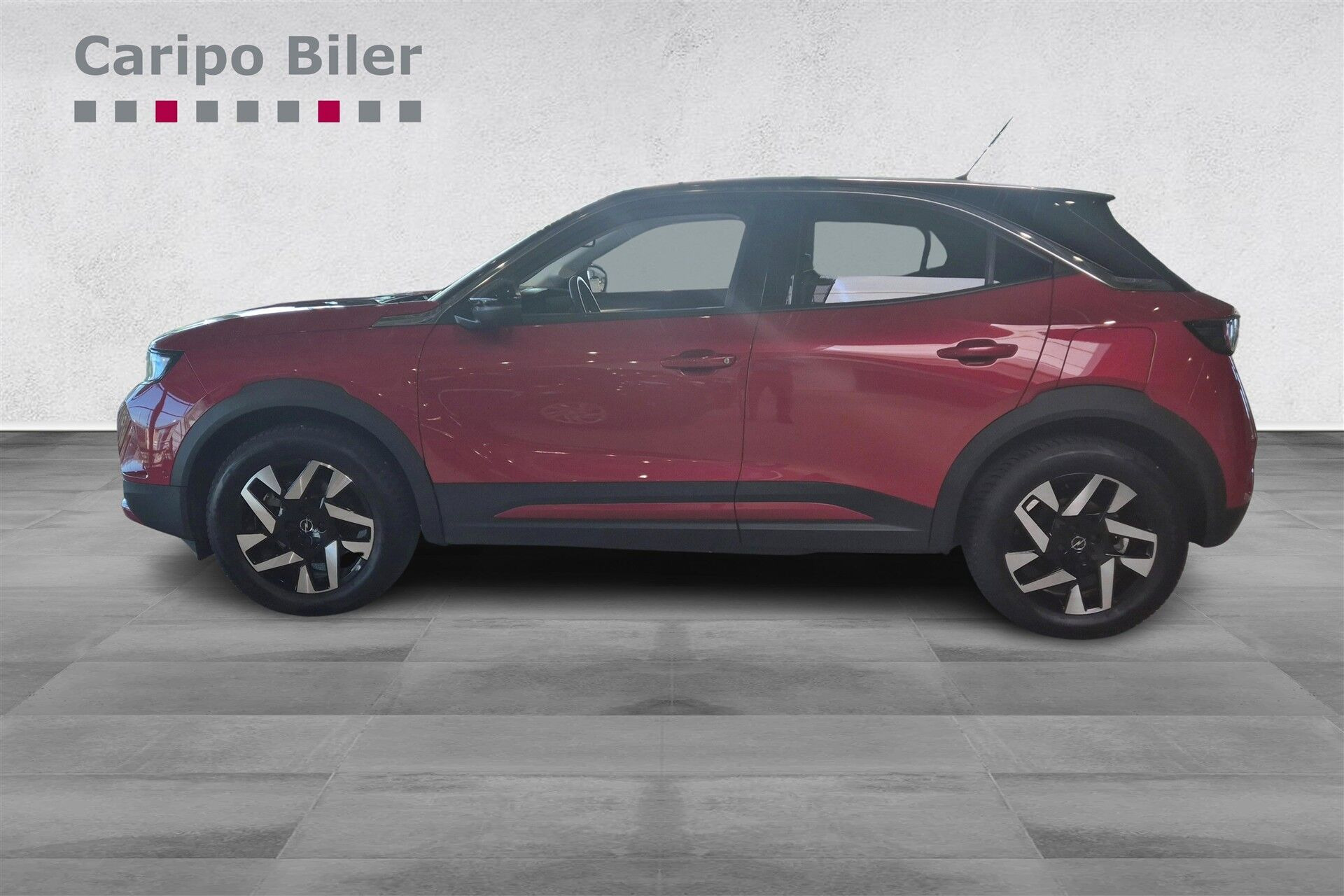 Rød Opel Mokka-e fra 2023