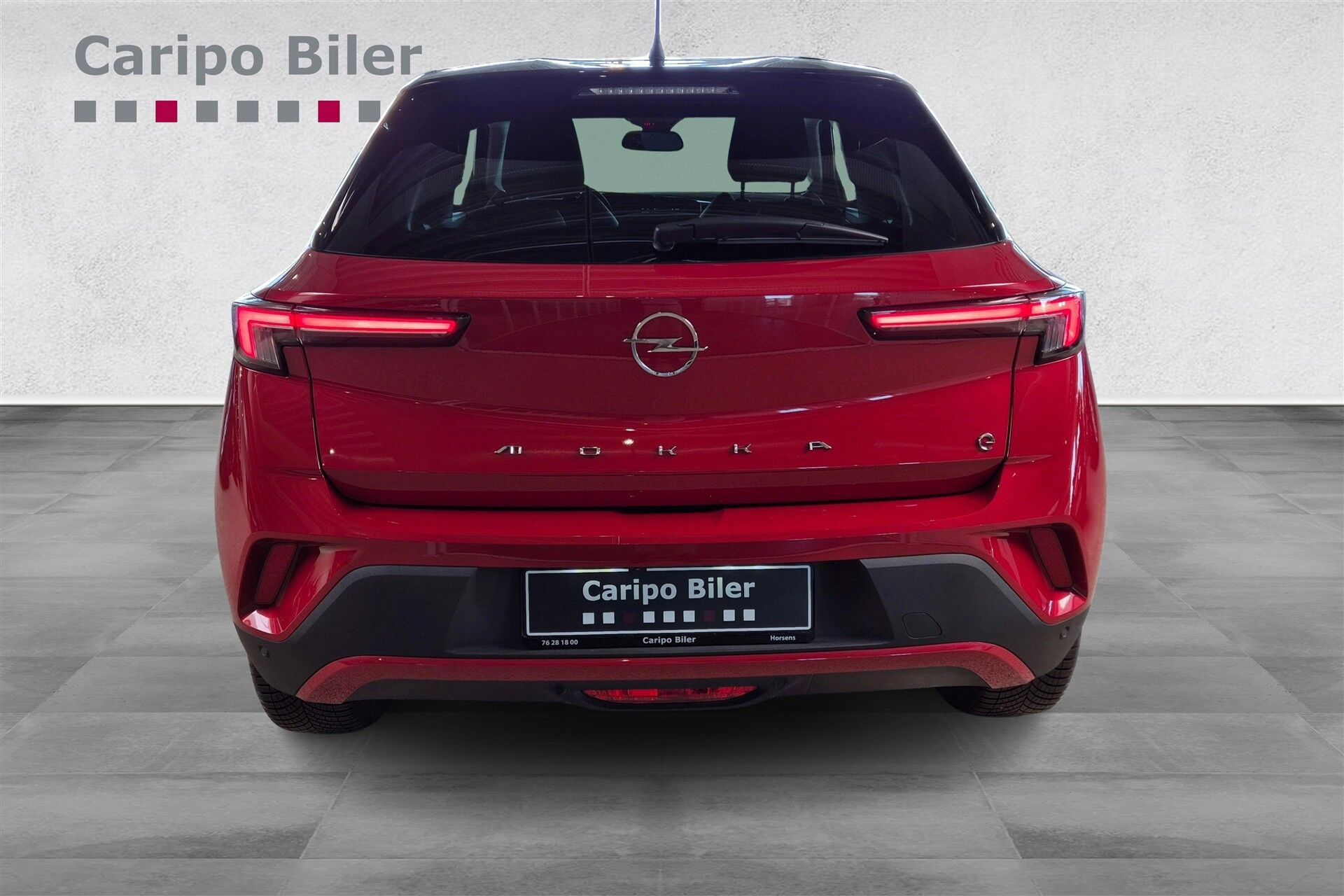 Rød Opel Mokka-e fra 2023