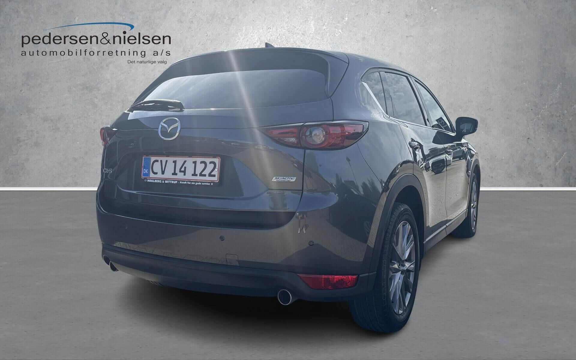 Grå Mazda CX-5 fra 2020