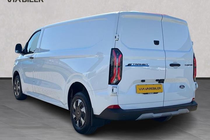 undefined Ford E-Transit Custom fra 2025