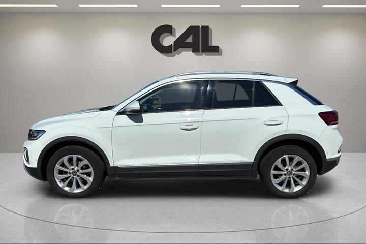 Hvid VW T-Roc fra 2022