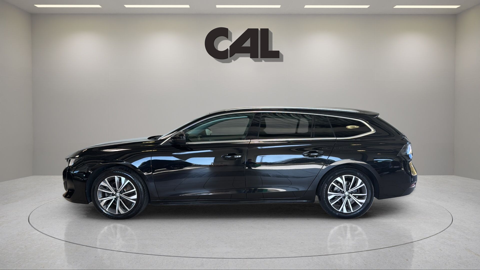 Sort Peugeot 508 fra 2021
