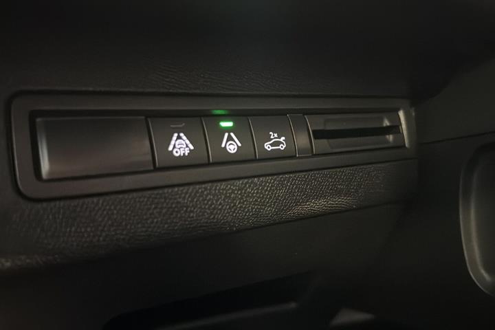 Sort Peugeot 5008 fra 2024