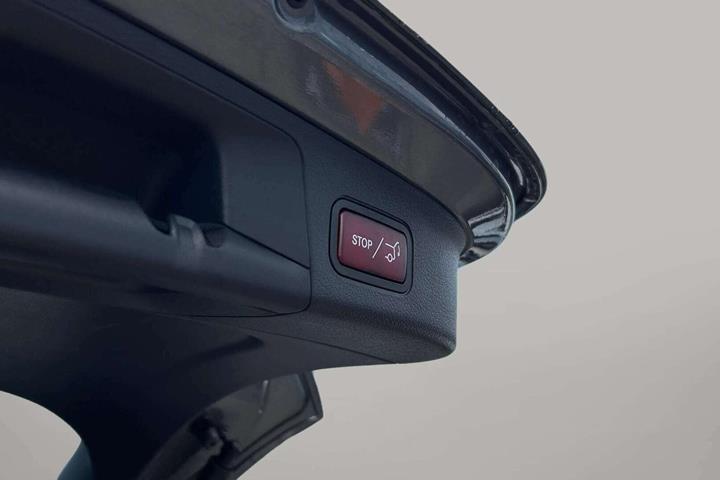 Grå Mercedes EQA 250+ fra 2025