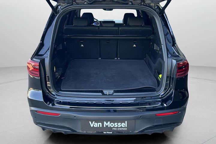 Sort Mercedes EQB 250+ fra 2025
