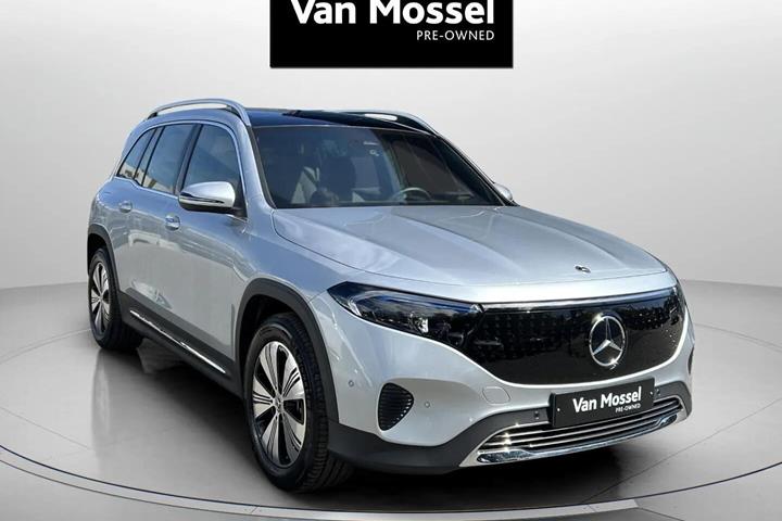 Sølv Mercedes EQB 250+ fra 2025