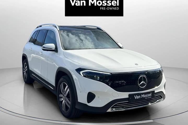 Hvid Mercedes EQB 250+ fra 2025