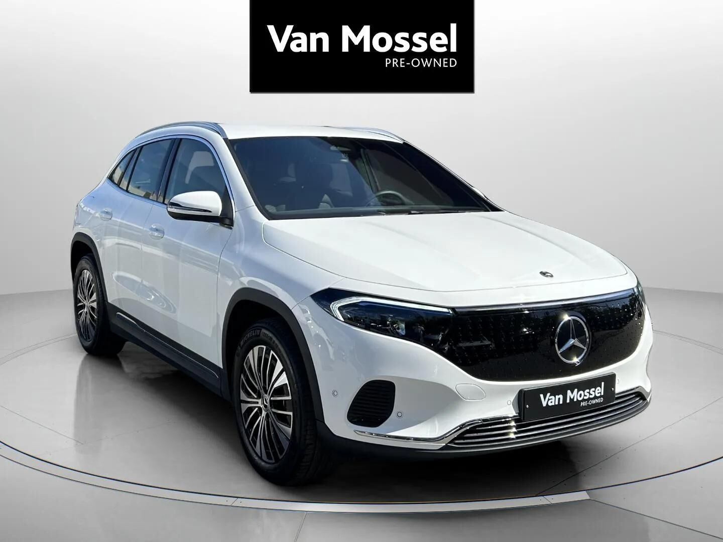 Hvid Mercedes EQA 250+ fra 2025