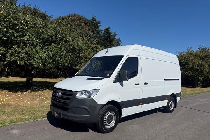 undefined Mercedes Sprinter 316 fra 2018