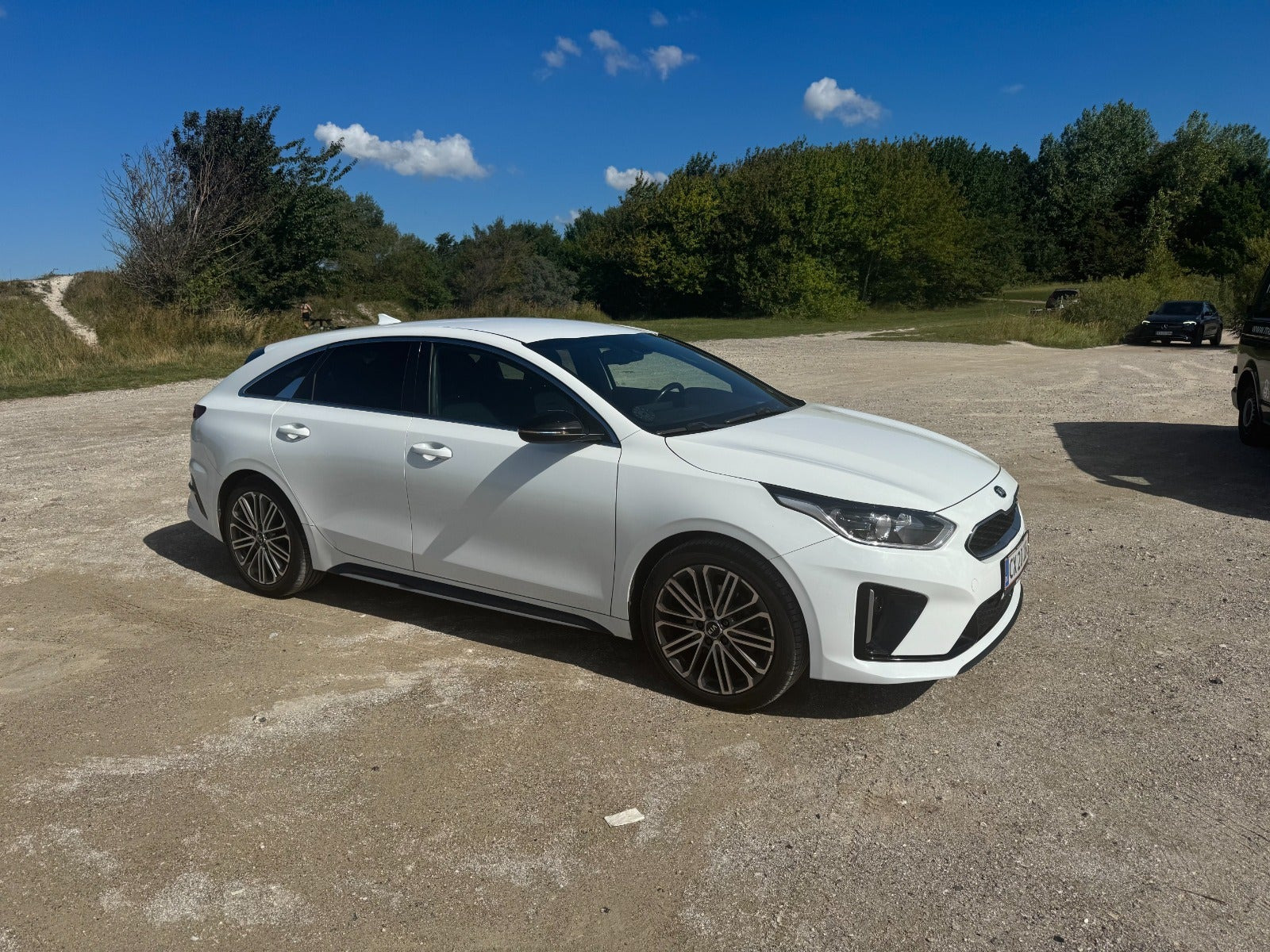 Hvid Kia ProCeed fra 2020