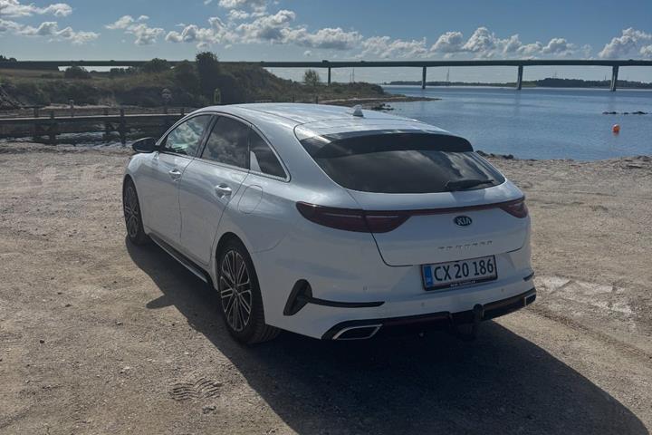 Hvid Kia ProCeed fra 2020